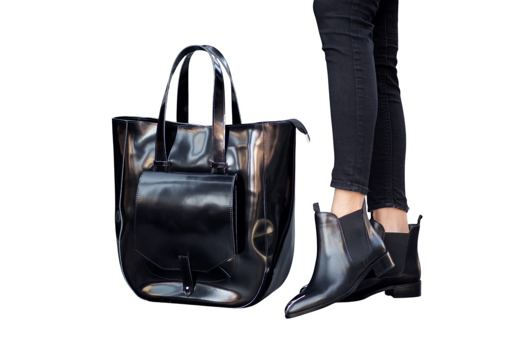 BLACK LEATHER SHOE POLISH 3.527 FL OZ PLUS FREE TOWEL